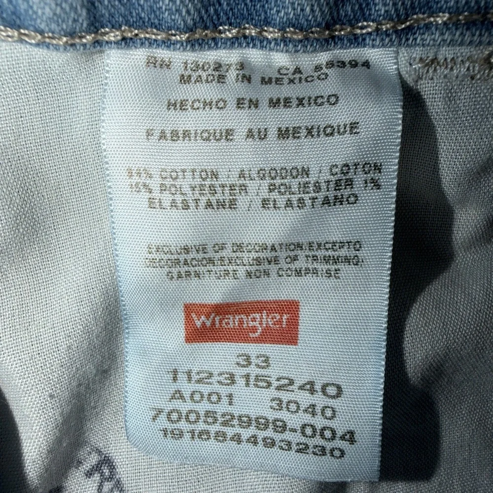 Wrangler Denim Shorts Men's 33L Light Blue Denim Shorts
